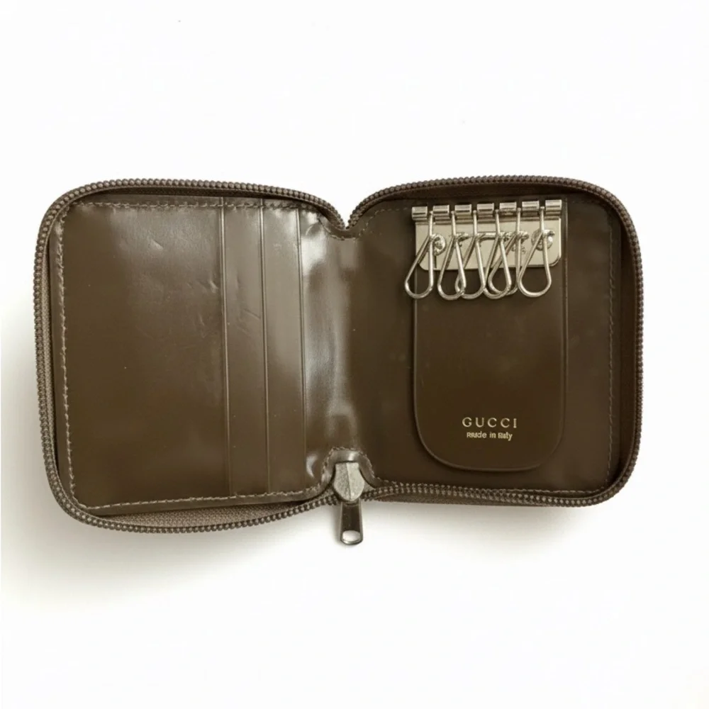 Gucci Khaki Nylon Zippered Wallet with Bamboo